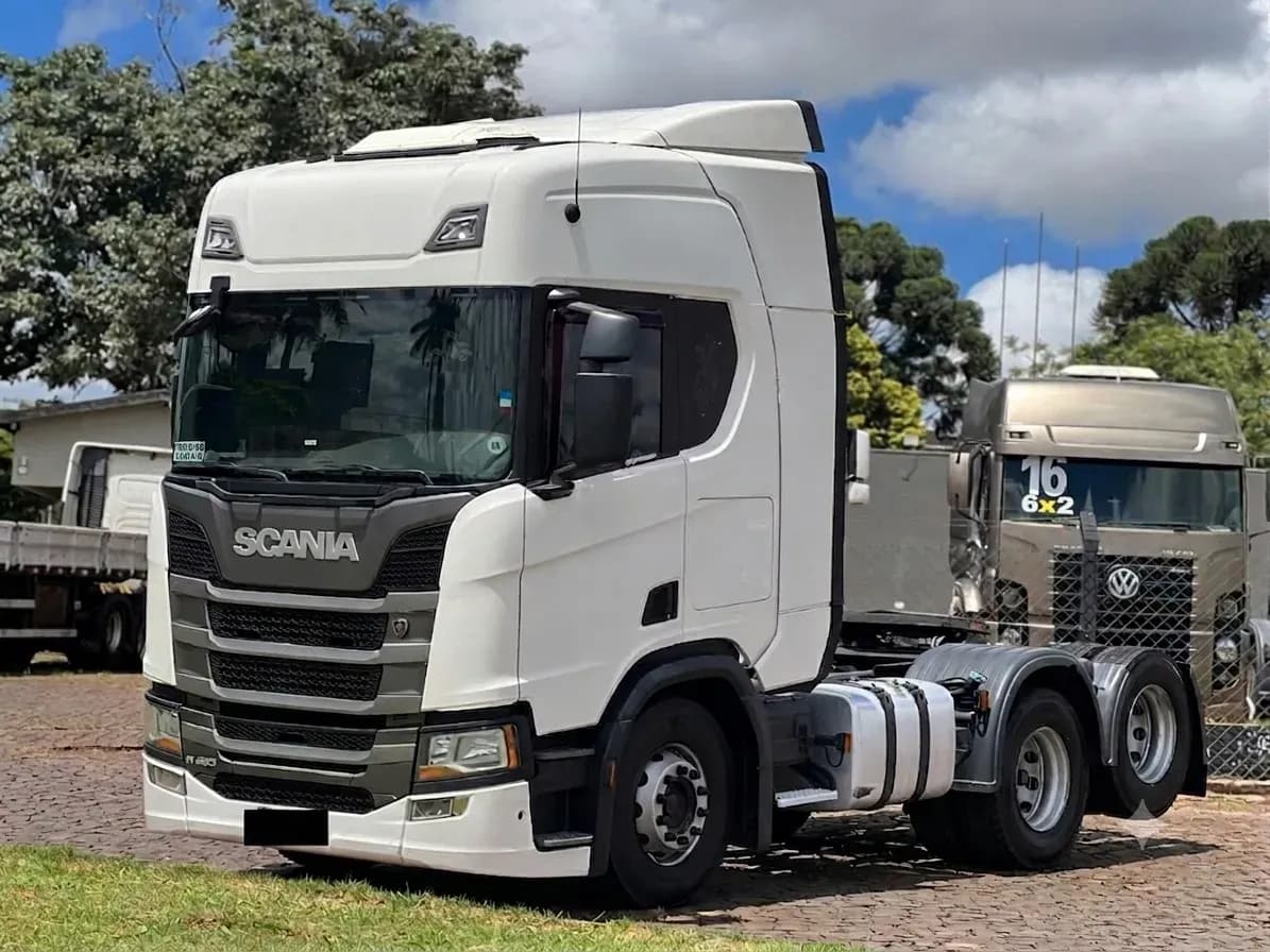 SCANIA R450 6X2